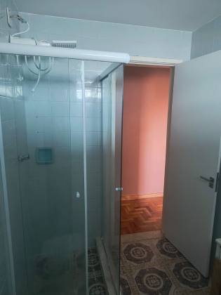Nazaré 3/4 com suíte + dependência