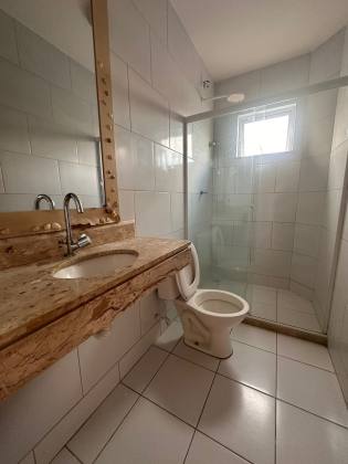 Casa em Ipitanga 4/4 com 03 suítes / Ipitanga Summer