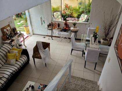 Casa em Lauro de Freitas  3/4