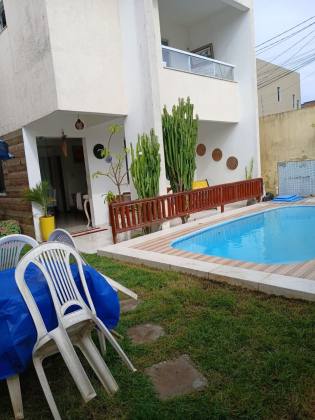 Casa em Lauro de Freitas  3/4