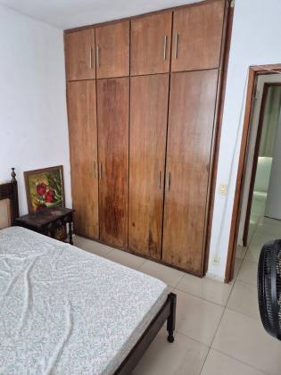 Costa azul 2/4 com dependência