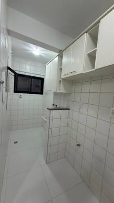 Cidade Jardim 2/4 com suíte