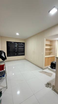 Cidade Jardim 2/4 com suíte