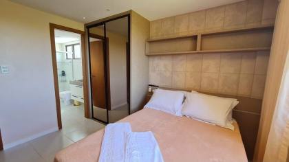 Guarajuba 2/4 com suite