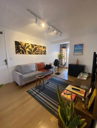 Vila Serena  2/4 com suíte e varanda | Trobogy