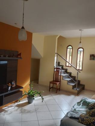 Casa em Ipitanga