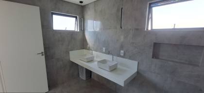 Casa em Aphaville Litoral Norte 3