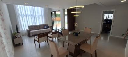 Casa em Aphaville Litoral Norte 3