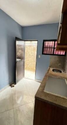 CASA EM ITAPUÃ 3/4 com suíte