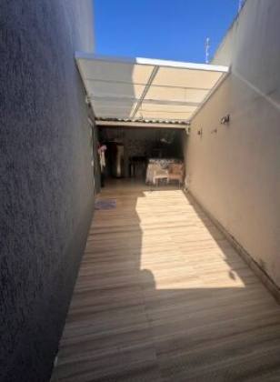 Casa em Ipitanga