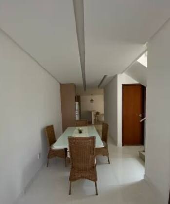 Casa em Ipitanga 3/4 300m da praia