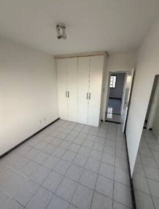 Pituba 2/4 com suíte