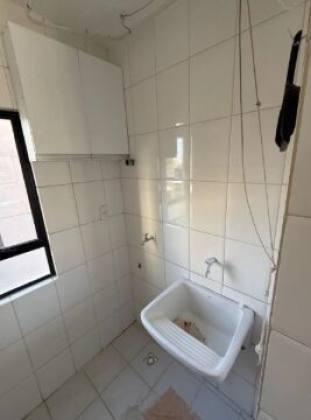 Pituba 2/4 com suíte