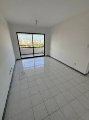 Pituba 2/4 com suíte