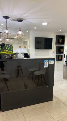 PRÉDIO COMERCIAL em Vilas do Atlântico