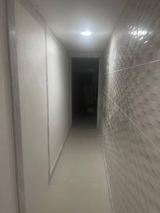 PRÉDIO COMERCIAL em Vilas do Atlântico