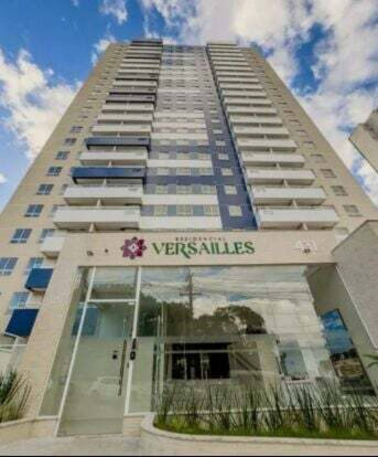 Residencial Versailles | Luiz Anselmo