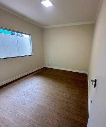 Casa em Ipitanga 4/4 com 03 suites
