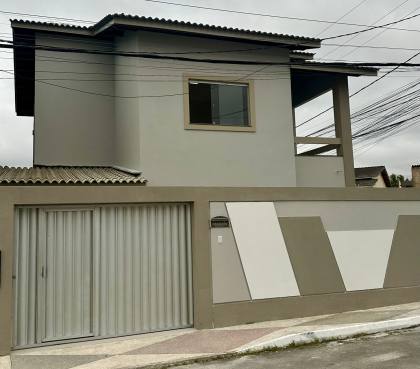 Casa em Ipitanga 4/4 com 03 suites