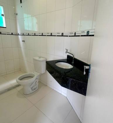 Casa em Ipitanga 4/4 com 03 suites