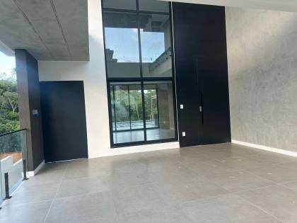 Casa Triplex em Alphaville Litoral Norte