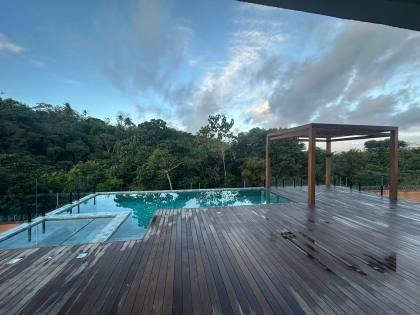 Casa Triplex em Alphaville Litoral Norte