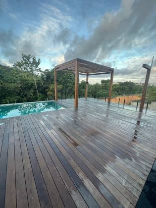 Casa Triplex em Alphaville Litoral Norte