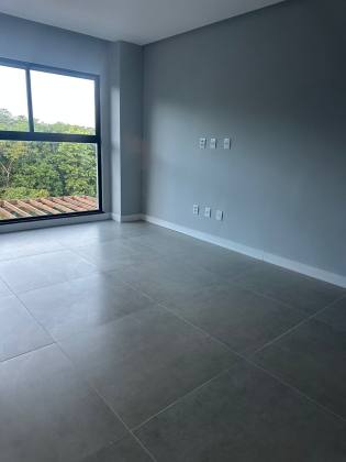 Casa Triplex em Alphaville Litoral Norte