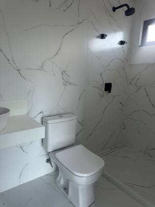 Casa Triplex em Alphaville Litoral Norte
