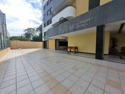 Mansão Caminho das Árvore