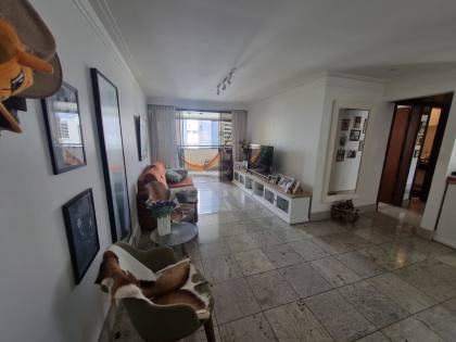 Mansão Caminho das Árvore
