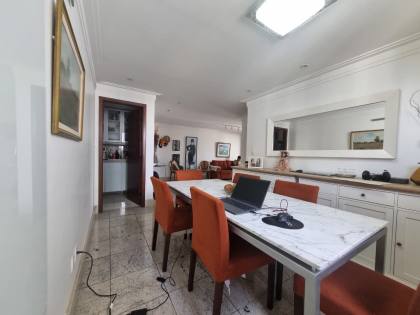 Mansão Caminho das Árvore