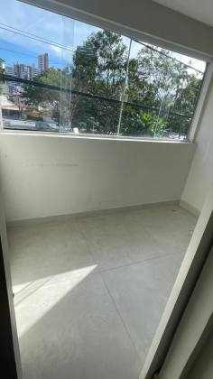 Casa comercial |  Caminho das arvores