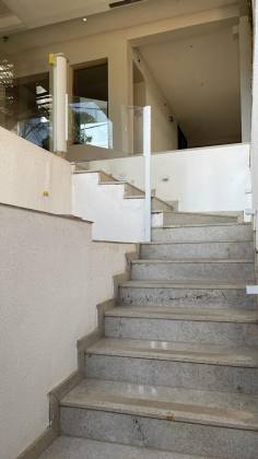 Casa comercial |  Caminho das arvores
