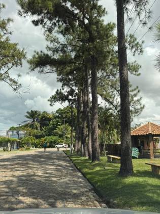 CASA EM LAURO DE FREITAS 5/4