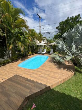 CASA EM LAURO DE FREITAS 5/4