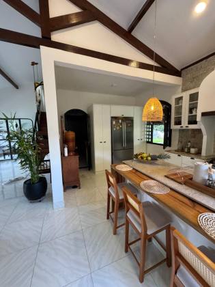 CASA EM LAURO DE FREITAS 5/4