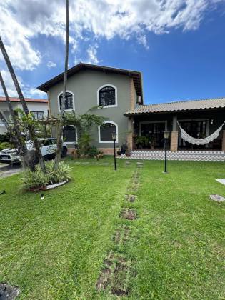 CASA EM LAURO DE FREITAS 5/4