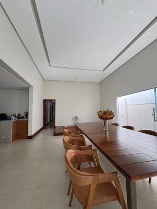 CASA EM LAURO DE FREITAS 6/4