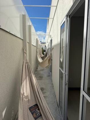 CASA EM LAURO DE FREITAS 6/4