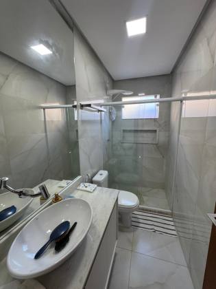 CASA EM LAURO DE FREITAS 6/4