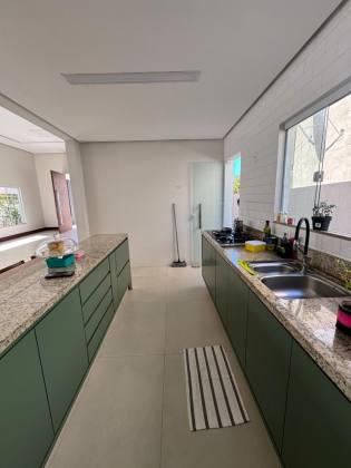 CASA EM LAURO DE FREITAS 6/4