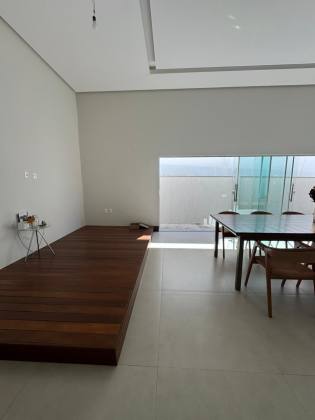CASA EM LAURO DE FREITAS 6/4