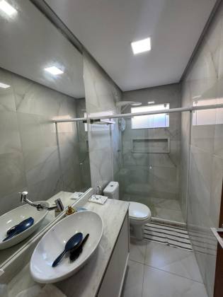 CASA EM LAURO DE FREITAS 6/4