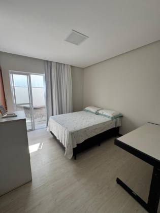 CASA EM LAURO DE FREITAS 6/4