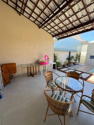 CASA EM LAURO DE FREITAS 6/4
