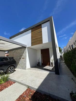CASA EM LAURO DE FREITAS 6/4