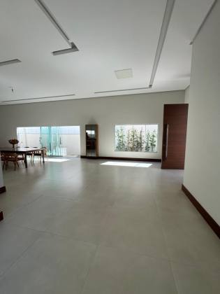 CASA EM LAURO DE FREITAS 6/4
