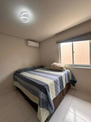 Casa em Abrantes solta em rua pública