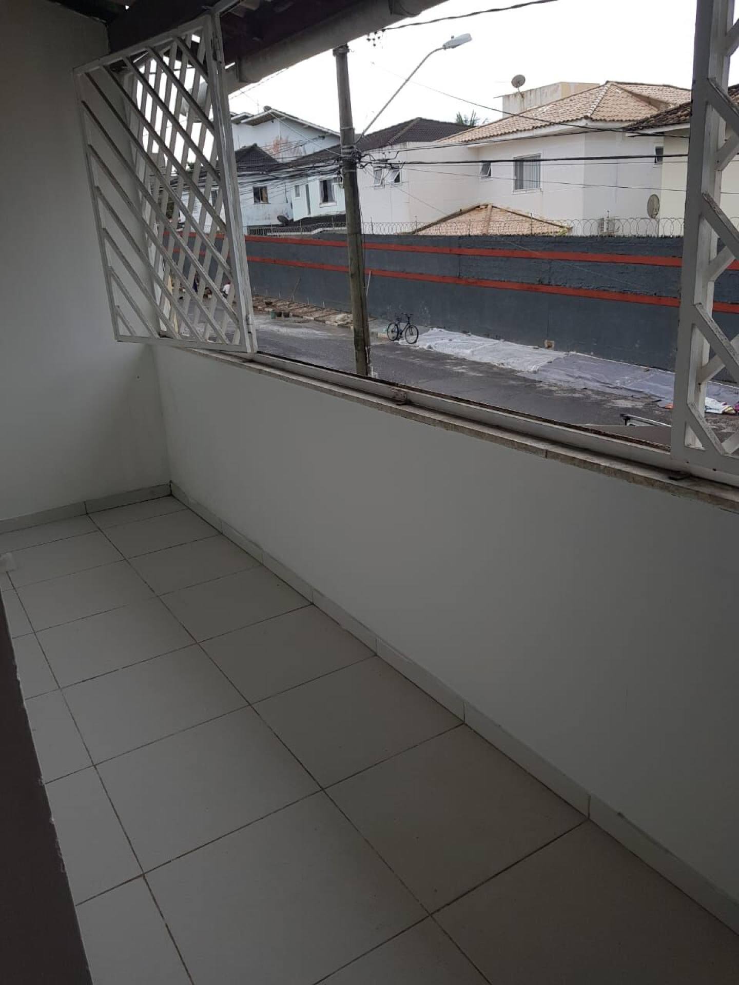 Casa em Buraquinho